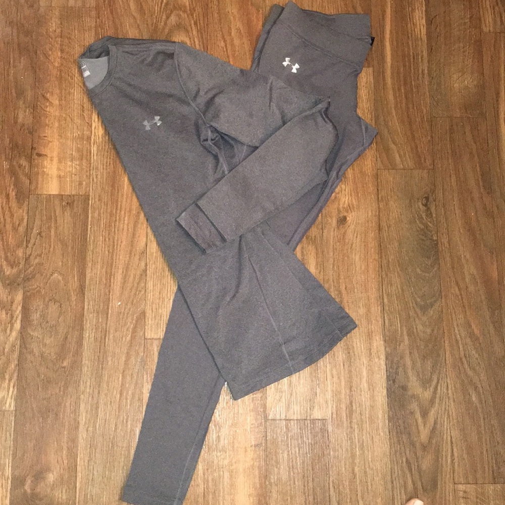 Under Armour Women's Gray Activewear Set